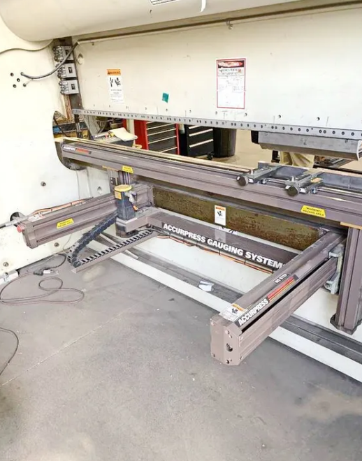 2008 Accurpress 717512 Hydraulic Press Brake (5329)